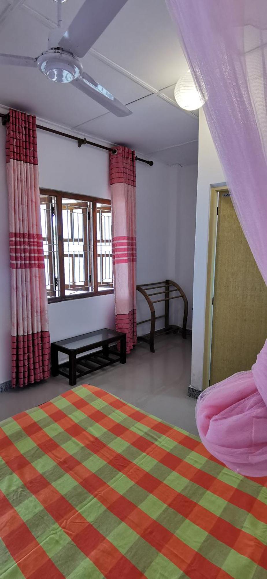 Blackstar Inn Trincomalee Zimmer foto